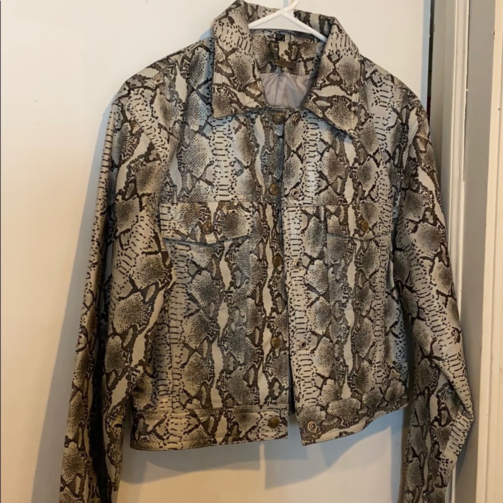 Jacket - Picture 2 of 3
